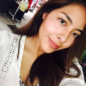 Meet your Posher, Yessica